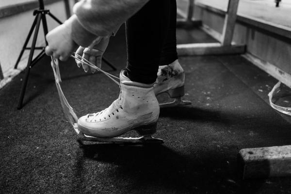 hockey skate sharpening radius